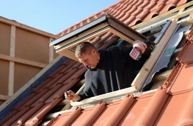 Pose de fenêtres de toit Velux à Izeure